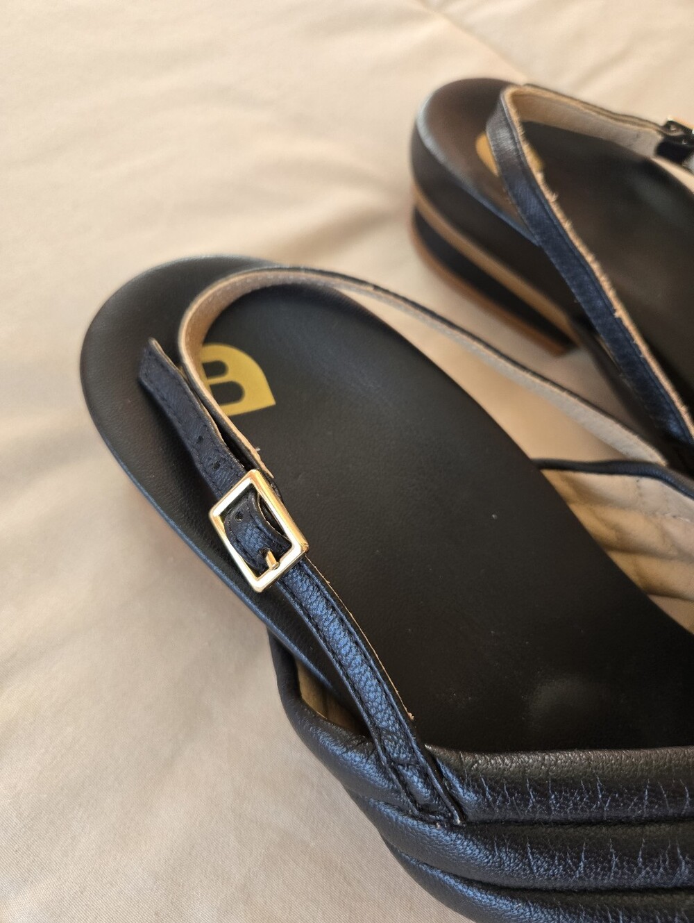 Bared Footwear Black Leather Batis Criss Cross strap sandals, EU 41 - Picture 3 of 9